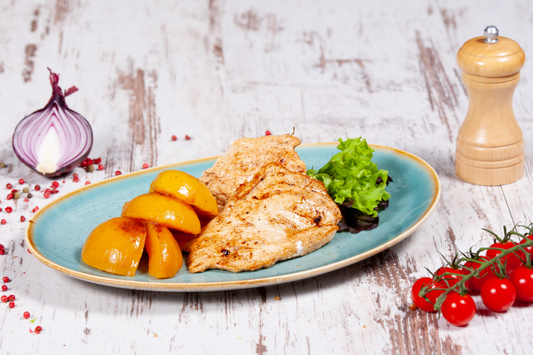 Pirosra sült....filé, barackkompóttal