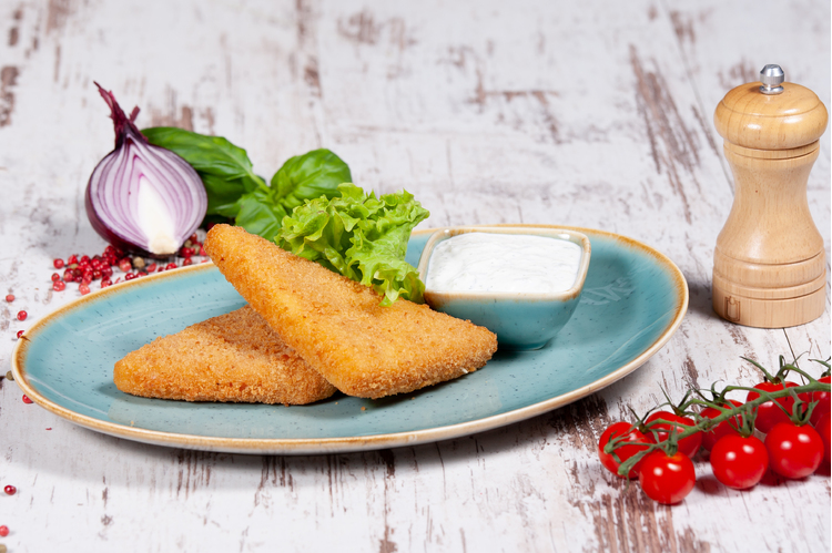 Zsemlemorzsában sült trapista tartármártással