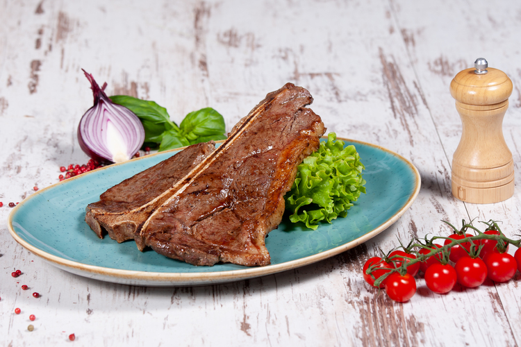 Grillezett T-bone steak  450 gr