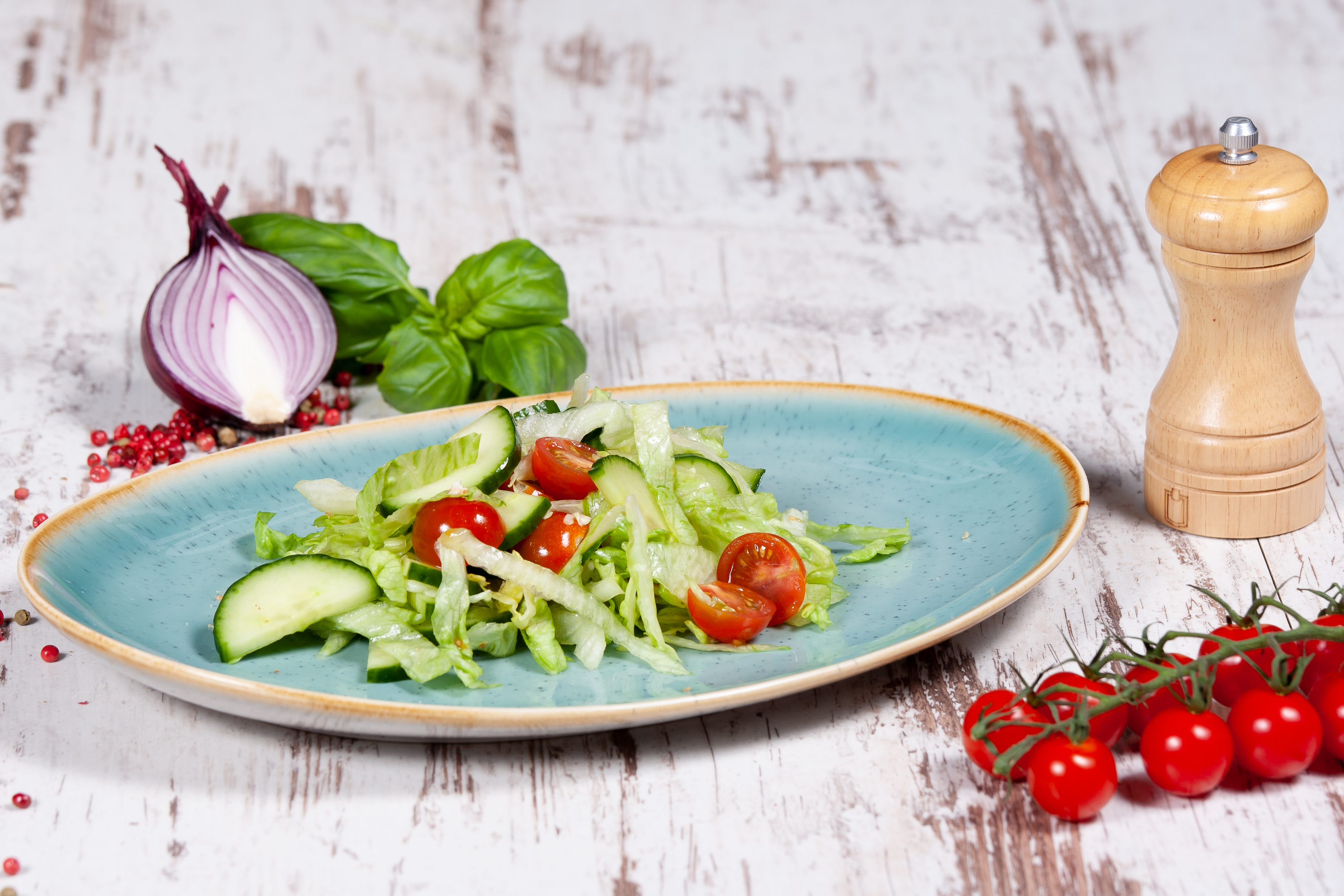 Friss kevert saláta vinegrettel