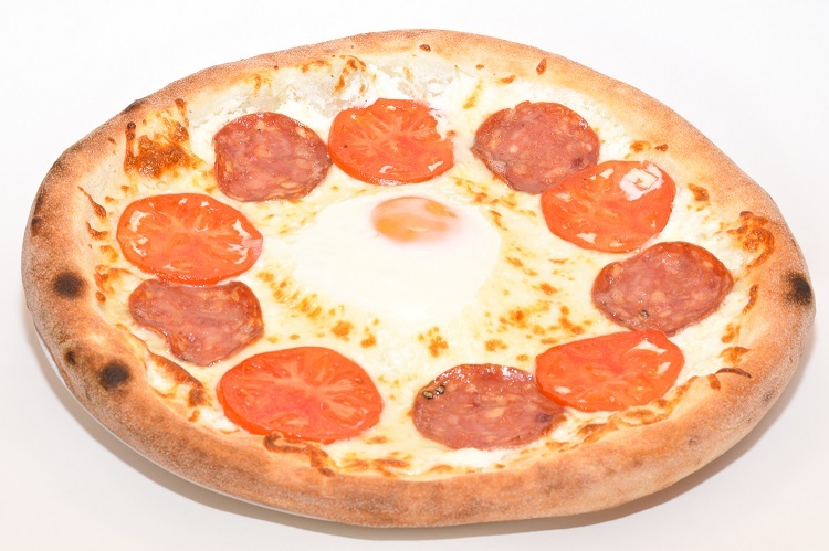 #htmlcaption_1095 Tormás Pizza 32 cm