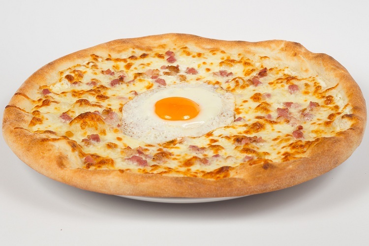 Nyalóka Pizza 32 cm